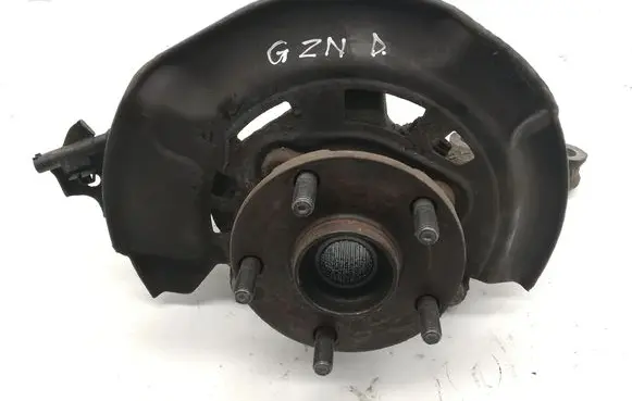 Toyota Verso-S Front wheel hub 
