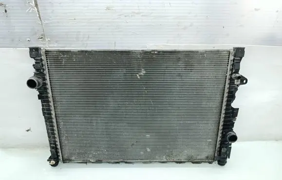 Land Rover Discovery Sport Coolant radiator GJ328005BB