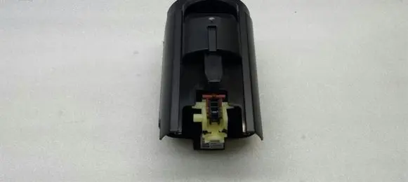 Steering wheel column trim