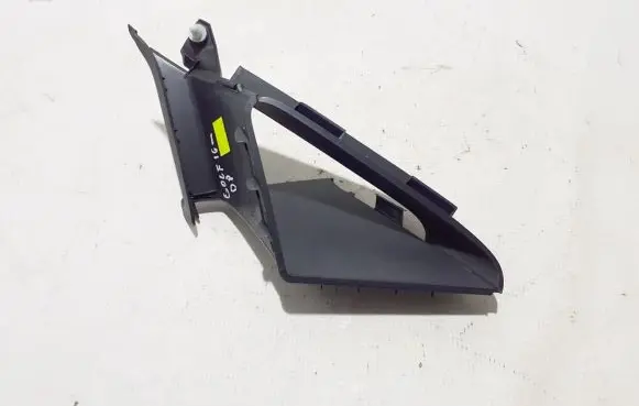 Volkswagen Golf VII Other sill/pillar trim element 5G0868144B