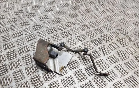 Audi A1 Rear height level sensor lever 1T0907503 6PM00873900