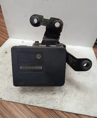 Audi A3 S3 8L ABS Pump 1C0907379E 00006065D3 10096003133