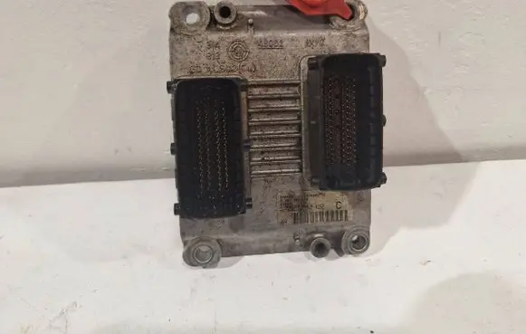 Fiat Idea Engine control unit/module 0261201110