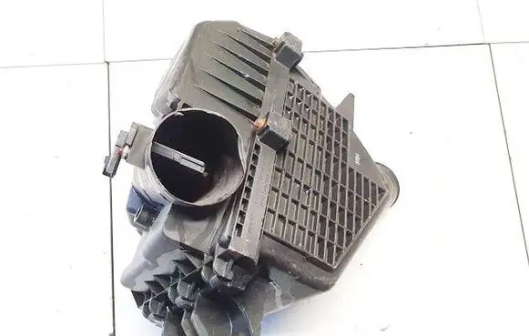 Honda FR-V Air filter box ACC12