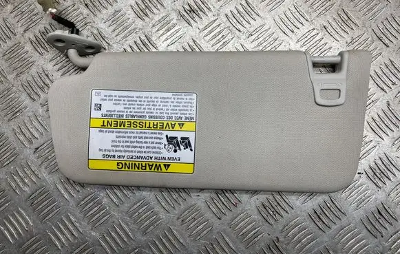 Subaru Legacy Sun visor