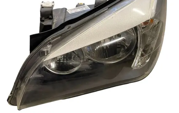 BMW X1 E84 Headlight/headlamp 7357447 90043662 7757447029354