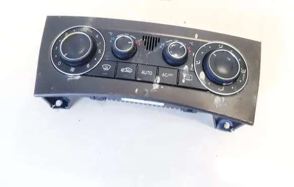 Mercedes-Benz C W203 Climate control unit f011021355 a2038301785