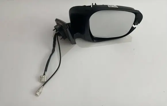 Mercedes-Benz X-class W470 Front door electric wing mirror 0411425