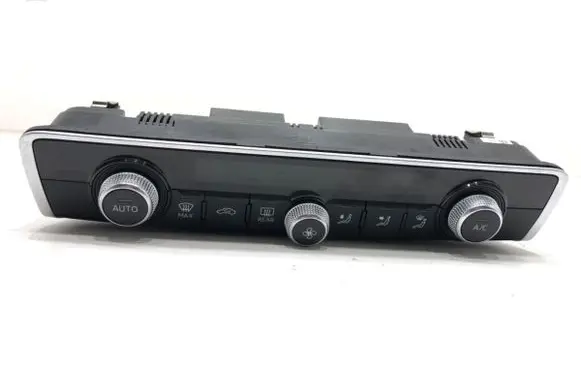 Audi A3 S3 8V Interior fan control switch 8V0820043C