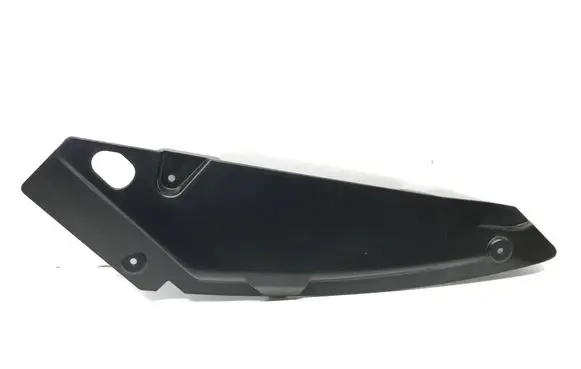 Under headlight/headlamp trim
