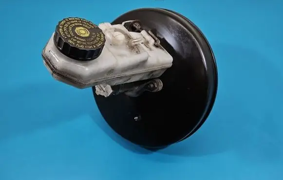 Toyota Avensis T270 Brake booster 0204054177 IMPRK1523022