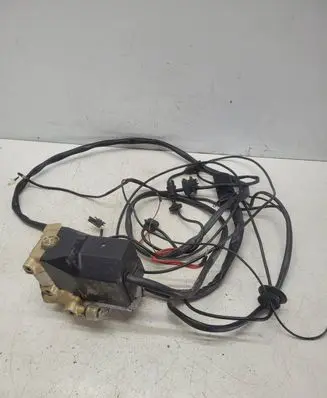 Mercedes-Benz 190 W201 ABS Pump 0265200043