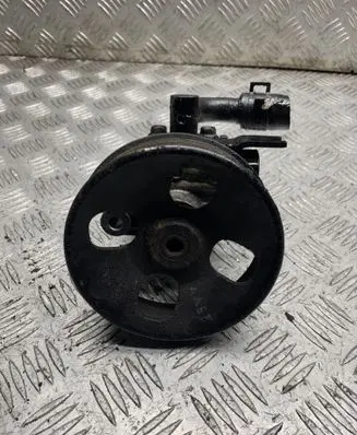 KIA Sorento Power steering pump