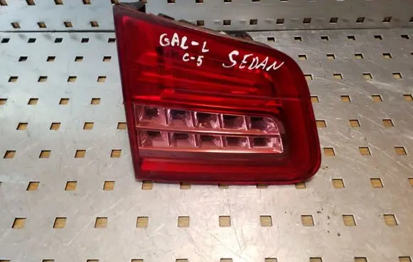 Citroen C5 Tailgate rear/tail lights 9685258980