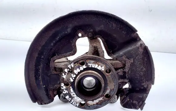 Volvo S60 Front wheel hub