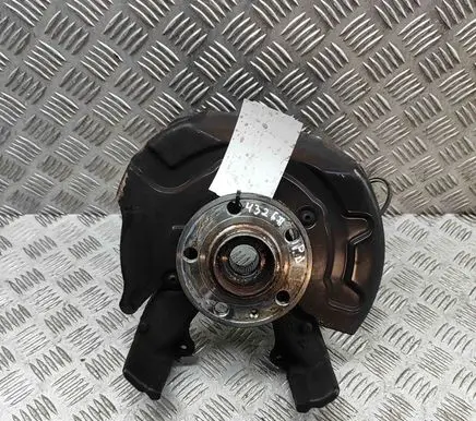 Skoda Scala Front wheel hub 2Q0400054CE 2Q0407256N