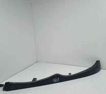BMW 3 E46 Under headlight/headlamp trim 11460913