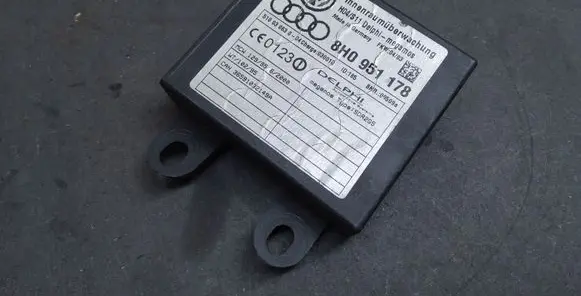 Audi A4 S4 B6 8E 8H Other relay 8H0951178