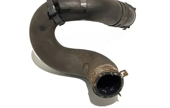 Toyota Avensis T270 Engine coolant pipe/hose 165720X020B 165720X020 16341