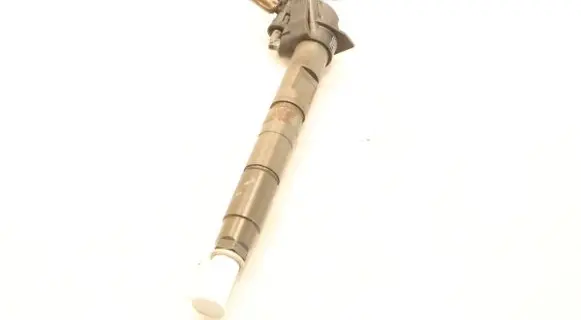 Toyota Auris E180 Fuel injector