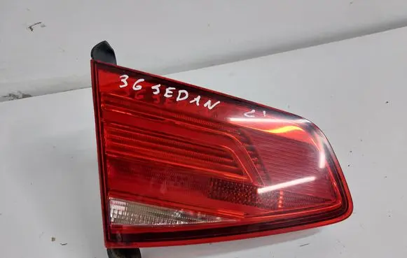 Rear/tail lights