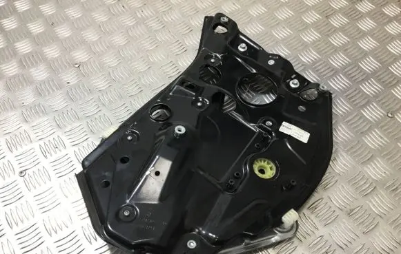 Mercedes-Benz E W238 Rear window lifting mechanism without motor A2056700203