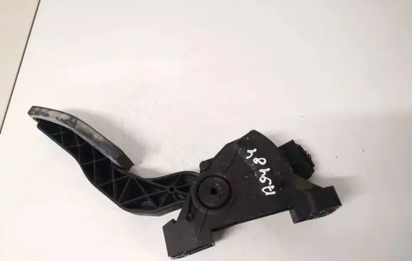 Saab 9-3 Ver2 Accelerator throttle pedal 9186724ce 9186724