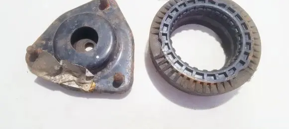 Chrysler Sebring (JS) Coil spring mount 05006012ab