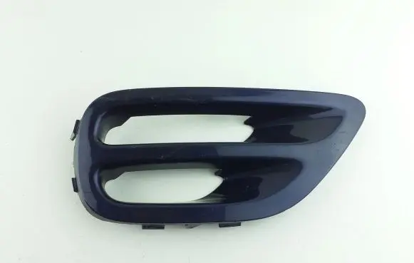 Subaru Legacy Front bumper lower grill 57731AG020 KL8242