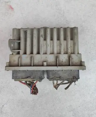 Opel Astra G Coolant fan relay 24410129 804024