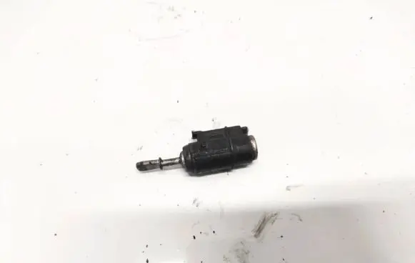 Audi A4 S4 B6 8E 8H Front door lock (next to the handle) 4b2837064