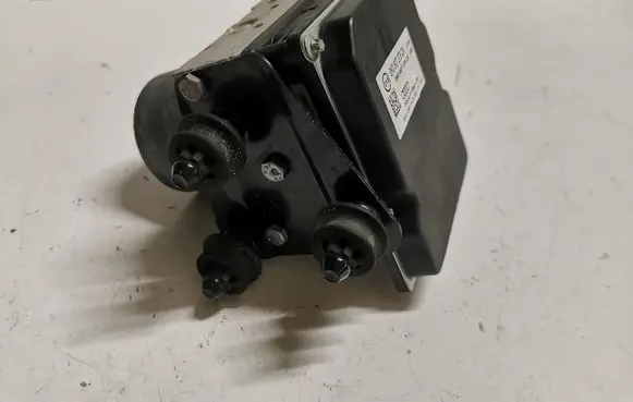 Audi A5 8T 8F ABS Pump 8K0907379CK 8K0614517GM
