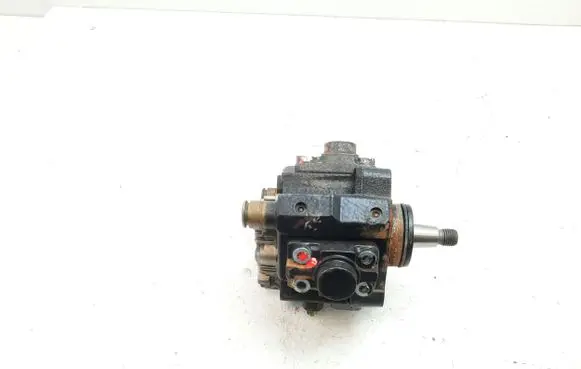 KIA Ceed Fuel injection high pressure pump 331002A420 0445010206