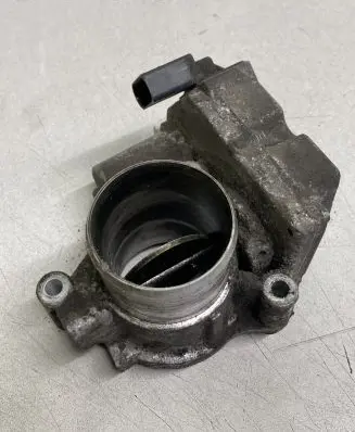 Renault Scenic II - Grand scenic II Throttle valve A2C53103391 8200471660