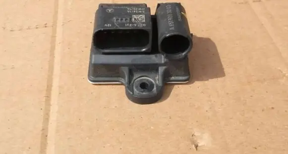 Mercedes-Benz C W205 Glow plug pre-heat relay A6519003003
