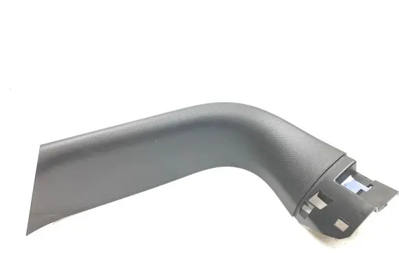 Renault Kadjar Tailgate trim 909022349r 156088051