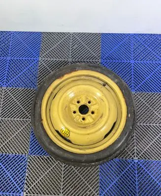 Toyota Prius (XW20) R16 spare wheel 