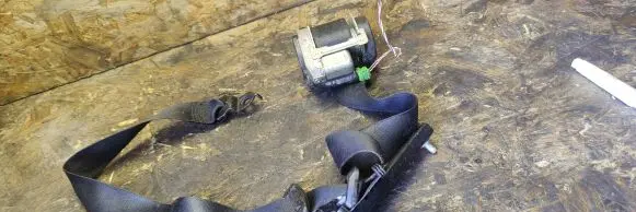Mercedes-Benz Sprinter W906 Front seatbelt 9068600285