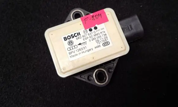 Audi A4 S4 B8 8K ESP acceleration yaw rate sensor 8K0907637C