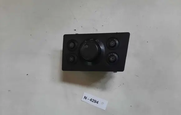 Opel Zafira B Light switch