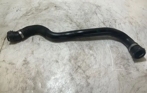 BMW X5 G05 Engine coolant pipe/hose 8742649 22322910