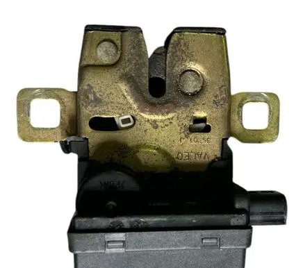Mini One - Cooper R50 - 53 Tailgate/trunk/boot lock/catch/latch 1488775