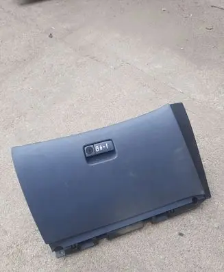 Nissan Primera Glove box set 