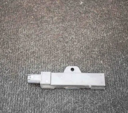 BMW 2 F22 F23 Aerial antenna amplifier 9220831