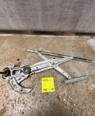 Honda Civic Front door window regulator with motor 