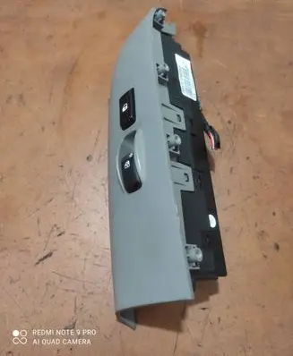 KIA Carnival Electric window control switch C66E0083 935754D020KS