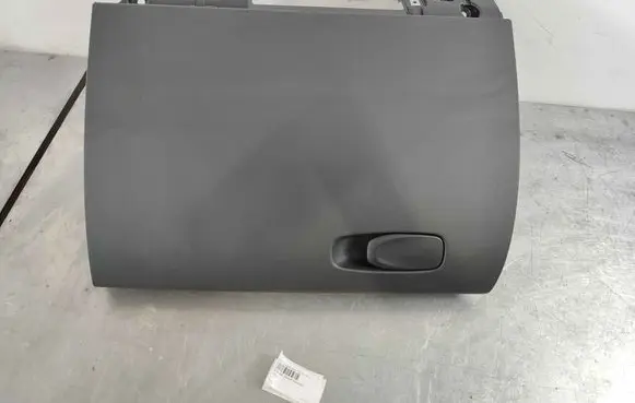 Volvo XC60 Glove box 32348250