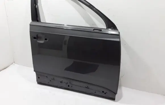 Audi Q7 4M Front door 4M0831052G