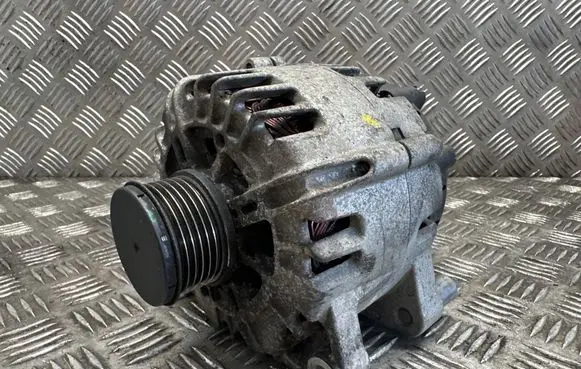 Citroen DS4 Generator/alternator 9678048880