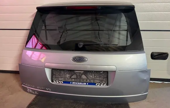 Ford Focus C-MAX Tailgate/trunk/boot lid